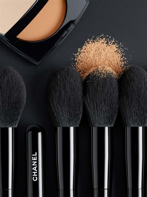 precision powder brush chanel